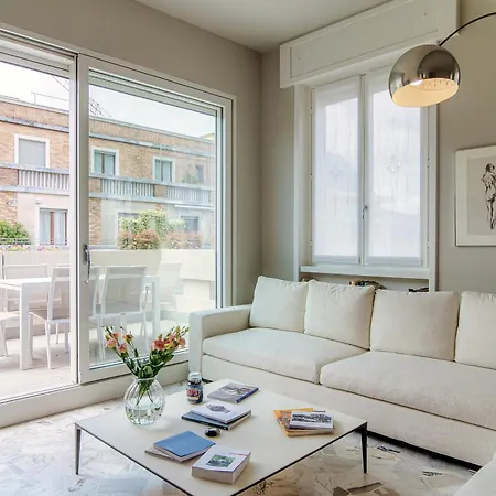 Lp Luxury - Downtown Apartment