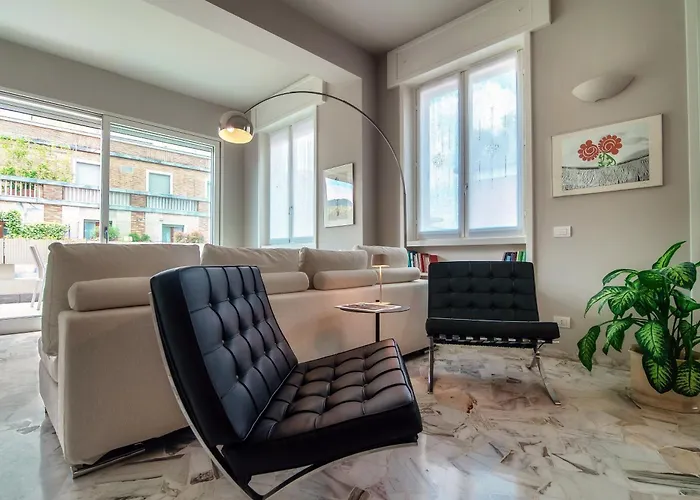 Lp Luxury - Downtown Daire Como